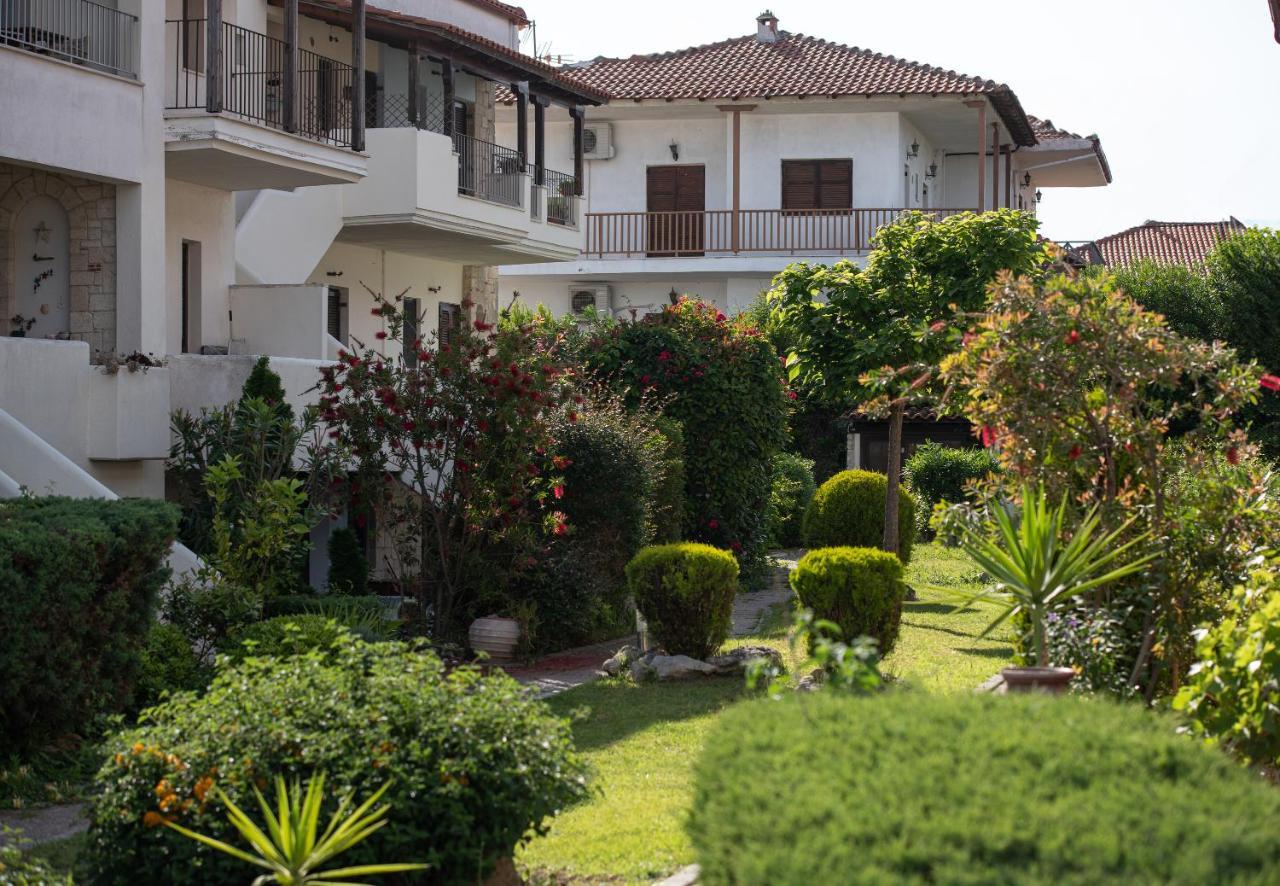 Antique Apartment أفيتوس المظهر الخارجي الصورة