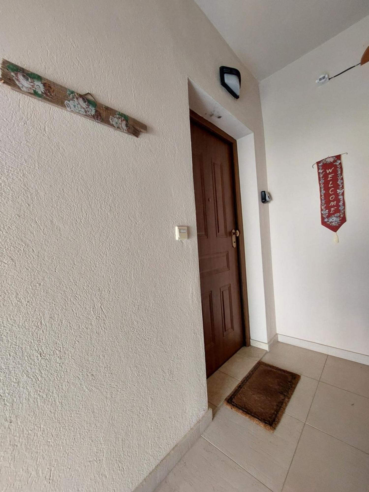 Antique Apartment أفيتوس المظهر الخارجي الصورة